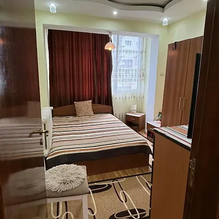 Cozy2br Luxury With Indoor Terrace